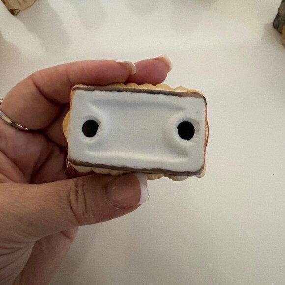 7-Pc Porcelain Nativity Set Holy Family and Wise Men Figurines Original Box - Picture 7 of 9